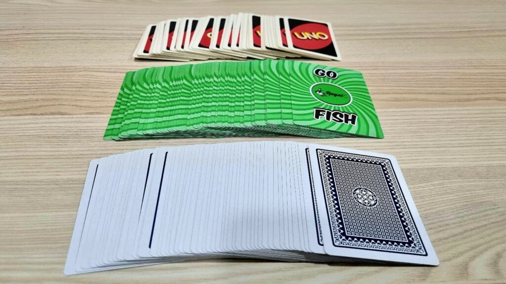 uno go fish playing cards